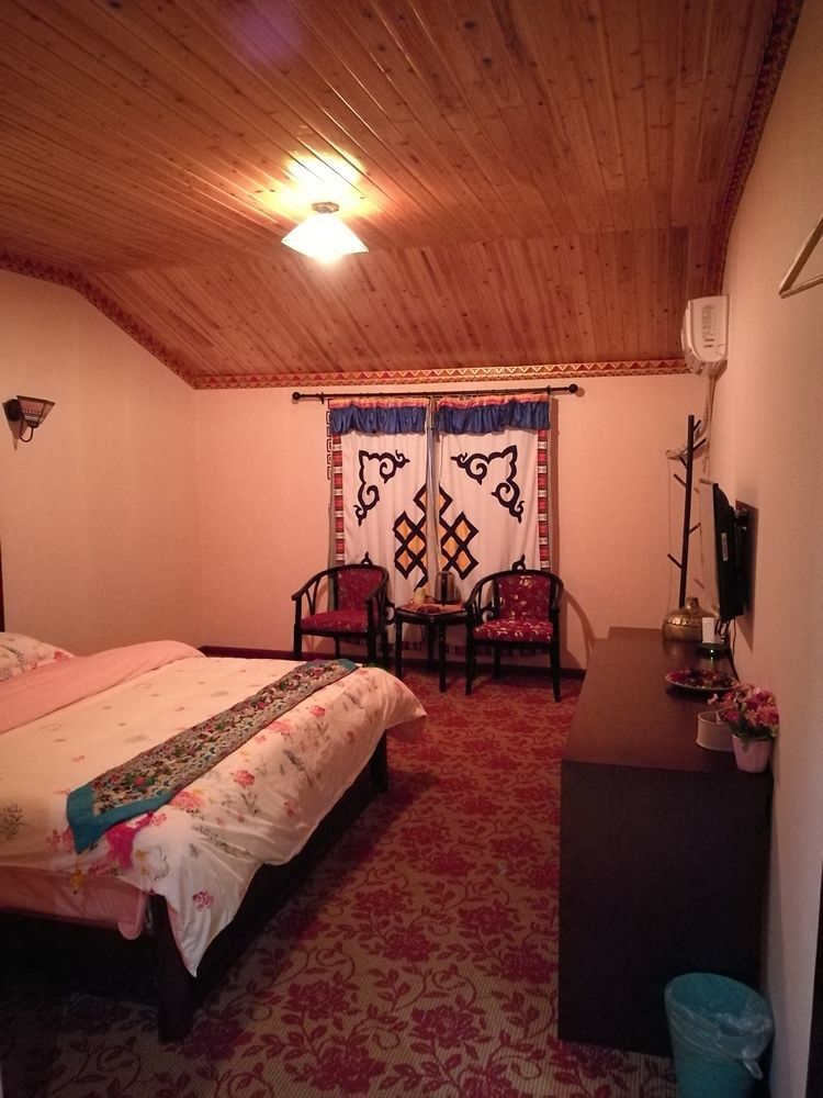 Wo Home Hostel Jiuzhaigou Exterior photo